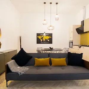 Real Delux Next To Gozsdu & Synagogue Apartment Budapest